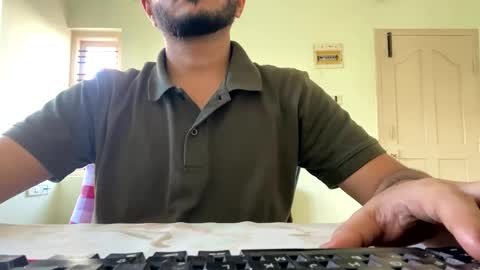 Snapshot of bighandsomesatisfy chatting on 20, 1, 2025 bighandsomesatisfy online show from 20, 1, 2025