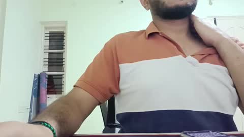 Snapshot of bighandsomesatisfy chatting on 4, 11, 2025 bighandsomesatisfy online show from 4, 11, 2025