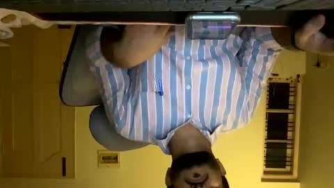 Snapshot of bighandsomesatisfy chatting on 4, 12, 2025 bighandsomesatisfy online show from 4, 12, 2025