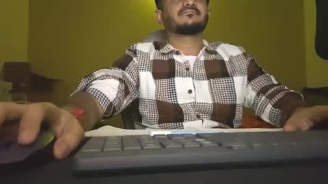 Snapshot of bighandsomesatisfy chatting on 18, 1, 2026 bighandsomesatisfy online show from 18, 1, 2026