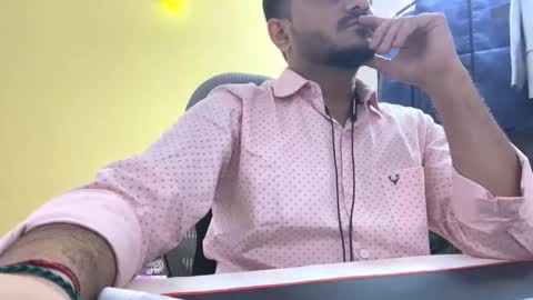 Snapshot of bighandsomesatisfy chatting on 19, 1, 2026 bighandsomesatisfy online show from 19, 1, 2026