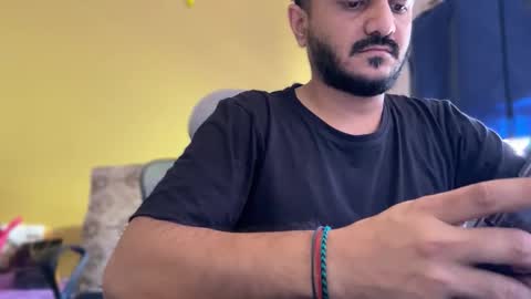 Snapshot of bighandsomesatisfy chatting on 11, 3, 2026 bighandsomesatisfy online show from 11, 3, 2026