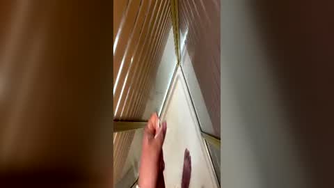 bigheaded447cock online show from 5, 7, 2026