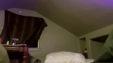 Snapshot of bigkitties69 chatting on 24, 11, 2025 Bigkitties online show from 24, 11, 2025