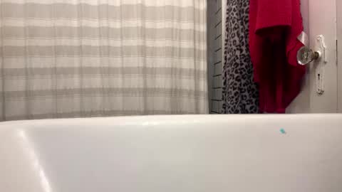 Snapshot of bigmeat23130033 chatting on 27, 9, 2025 bigmeat23130033 online show from 27, 9, 2025