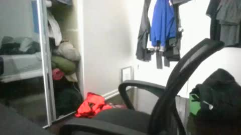 Snapshot of bigmeat23130033 chatting on 16, 12, 2025 bigmeat23130033 online show from 16, 12, 2025