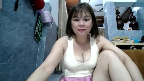 bigpussy_92 online show from 1, 7, 2026