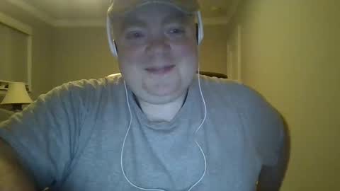 Snapshot of bigred_nyc chatting on 4, 2, 2025 Big Red online show from 4, 2, 2025