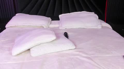 Zayra online show from 19, 9, 2025