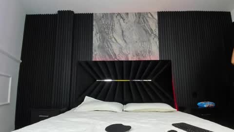 Zayra online show from 30, 9, 2025