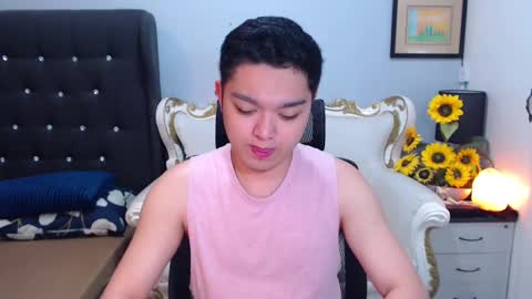 Snapshot of bigshowforyouxx chatting on 28, 2, 2025 Jay online show from 28, 2, 2025