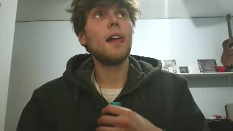 Snapshot of bigskinnyboyshh chatting on 5, 3, 2026 bigskinnyboyshh online show from 5, 3, 2026