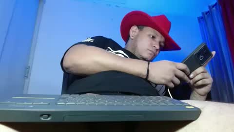 Snapshot of bigthick_blackcock chatting on 13, 5, 2026 MANUEL online show from 13, 5, 2026