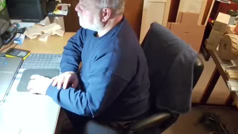 bigthump9999 online show from 28, 2, 2025