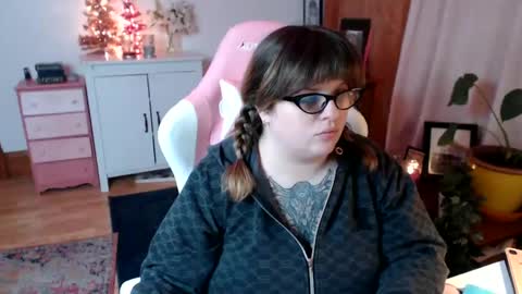 Morgan Lafeuille online show from 20, 12, 2024