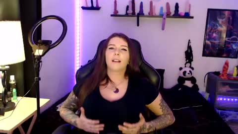 Nichole lights online show from 17, 6, 2026