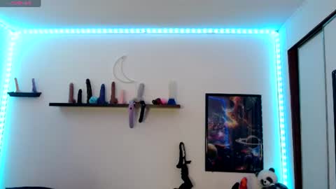 Nichole lights online show from 8, 8, 2026