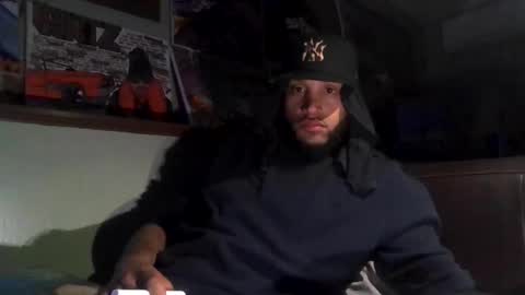 Snapshot of bigwalkdog12 chatting on 18, 4, 2026 Floppyphallus online show from 18, 4, 2026