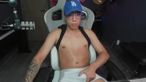 bigxboy96 online show from 9, 2, 2025