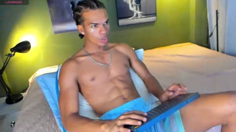 Snapshot of bigxxo chatting on 6, 1, 2025 bigxxo online show from 6, 1, 2025