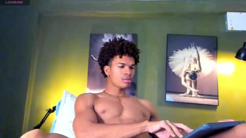 Snapshot of bigxxo chatting on 6, 3, 2025 bigxxo online show from 6, 3, 2025