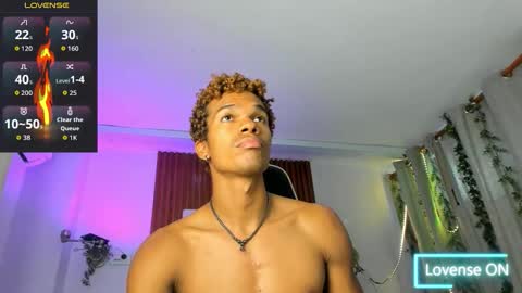 Snapshot of bigxxo chatting on 18, 9, 2025 bigxxo online show from 18, 9, 2025