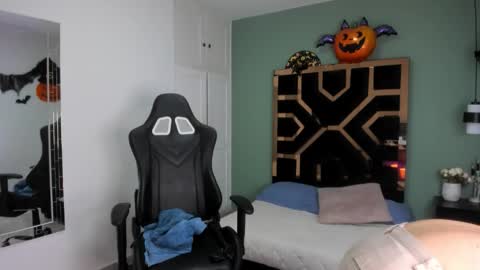 Billie online show from 6, 11, 2025