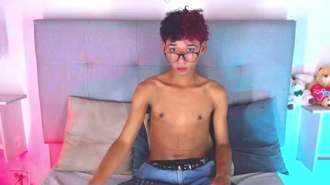 Snapshot of billie_turner_ chatting on 5, 10, 2025 B-I-L-L-I-E 3 online show from 5, 10, 2025