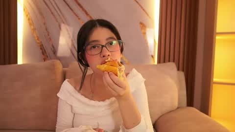 billiebrownn online show from 28, 4, 2026