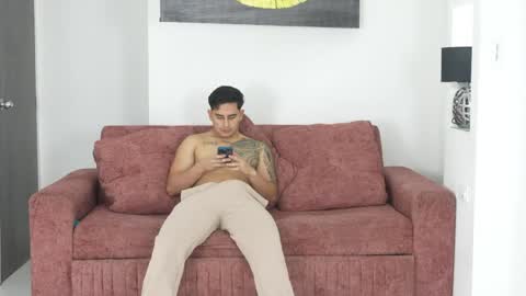 Abbie 18 years - Joe 18 years - Rose 18 years - Cristopher 20 years online show from 24, 4, 2026