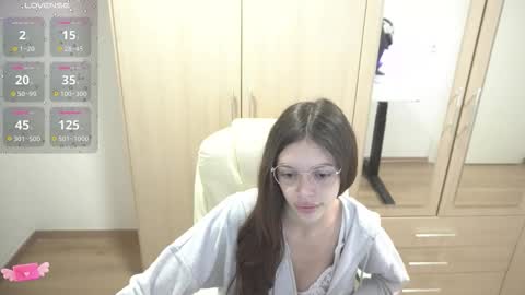 Snapshot of billly1love chatting on 10, 10, 2025 billy1love online show from 10, 10, 2025