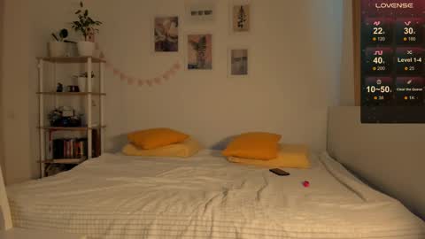 Billy and Lisahelp us to reach 100 likes online show from 26, 2, 2025