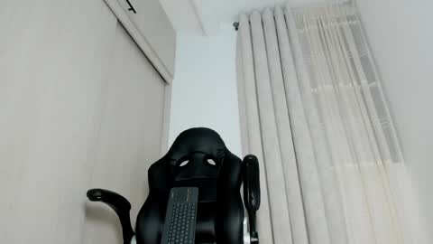 Snapshot of biscuit_oliva_ chatting on 29, 5, 2026 Biscuit oliva online show from 29, 5, 2026