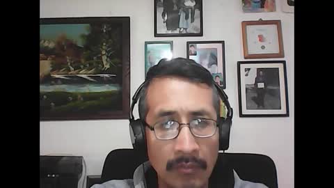 Snapshot of bisexmangenx chatting on 10, 9, 2025 Manu O online show from 10, 9, 2025