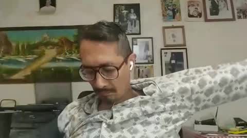 Snapshot of bisexmangenx chatting on 14, 10, 2025 Manu O online show from 14, 10, 2025