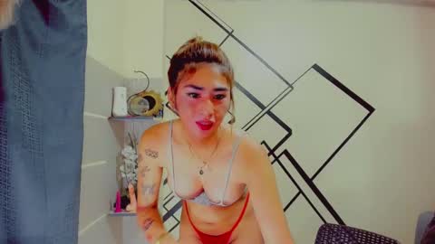 3 online show from 28, 12, 2024