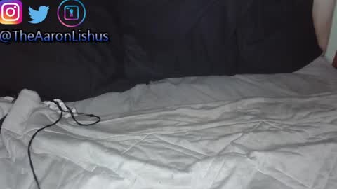 Snapshot of bizarre99 chatting on 9, 1, 2025 bizarre99 online show from 9, 1, 2025