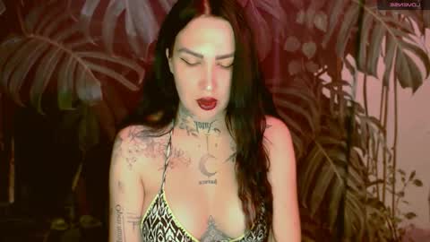 blablablablagirl online show from 9, 9, 2025