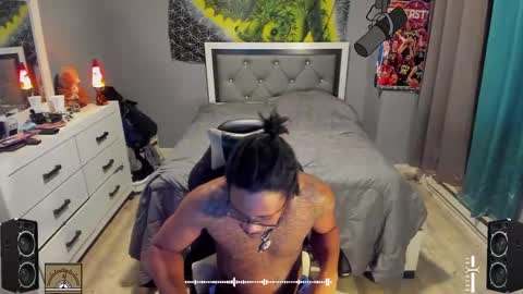 Plant Base Streamers From Pennsylvania online show from 11, 1, 2025