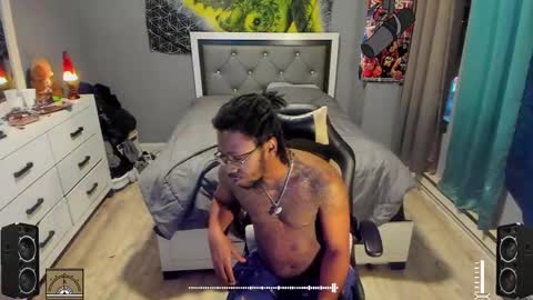 Plant Base Streamers From Pennsylvania online show from 11, 1, 2025