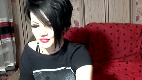 black_hot_01 online show from 23, 1, 2025