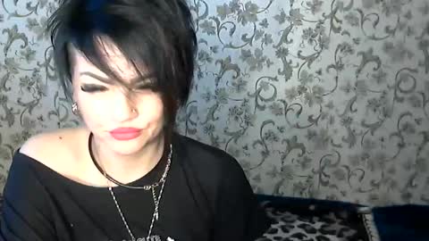 black_hot_01 online show from 31, 10, 2025