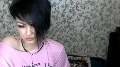 black_hot_01 online show from 20, 11, 2025