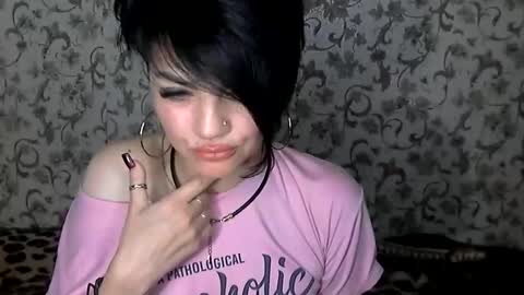 black_hot_01 online show from 23, 11, 2025