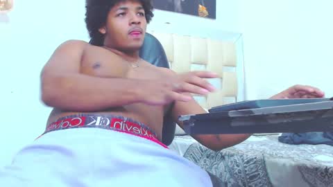 black_king_241 online show from 9, 3, 2025