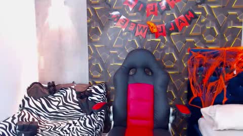 black_king_241 online show from 31, 10, 2025