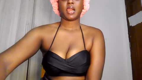 Snapshot of black_paanther chatting on 28, 6, 2026 black_paanther online show from 28, 6, 2026