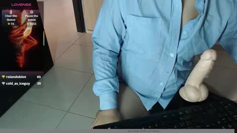 black_penis22 online show from 8, 10, 2025