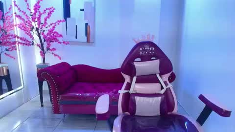 Rousse  online show from 6, 1, 2026