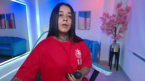 Snapshot of black_roseee chatting on 17, 5, 2026 Rousse online show from 17, 5, 2026